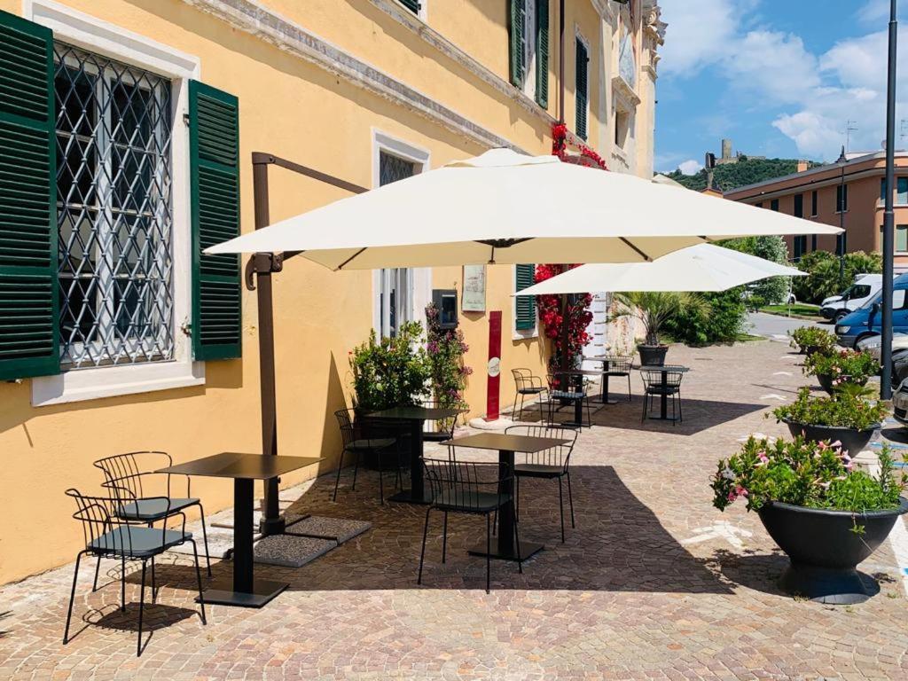 Relais Real Collegio Noli Exterior foto